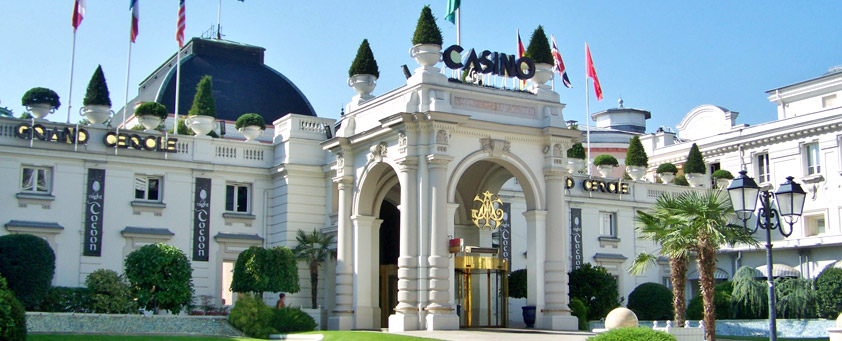 A la frontière du patrimoine et du divertissement, les casinos français